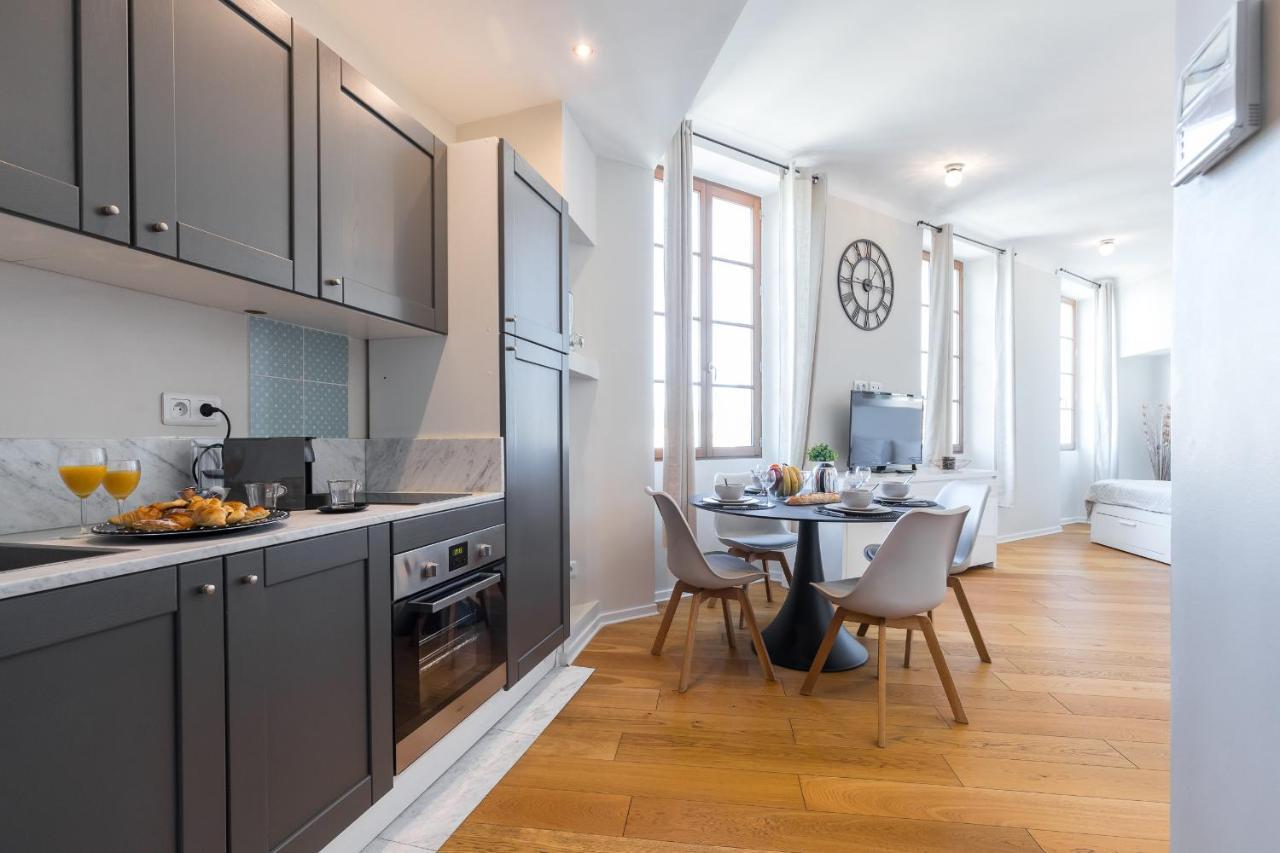 דירות ניס Gorgeous 1 Bdr With Gardens View In The Old Town מראה חיצוני תמונה