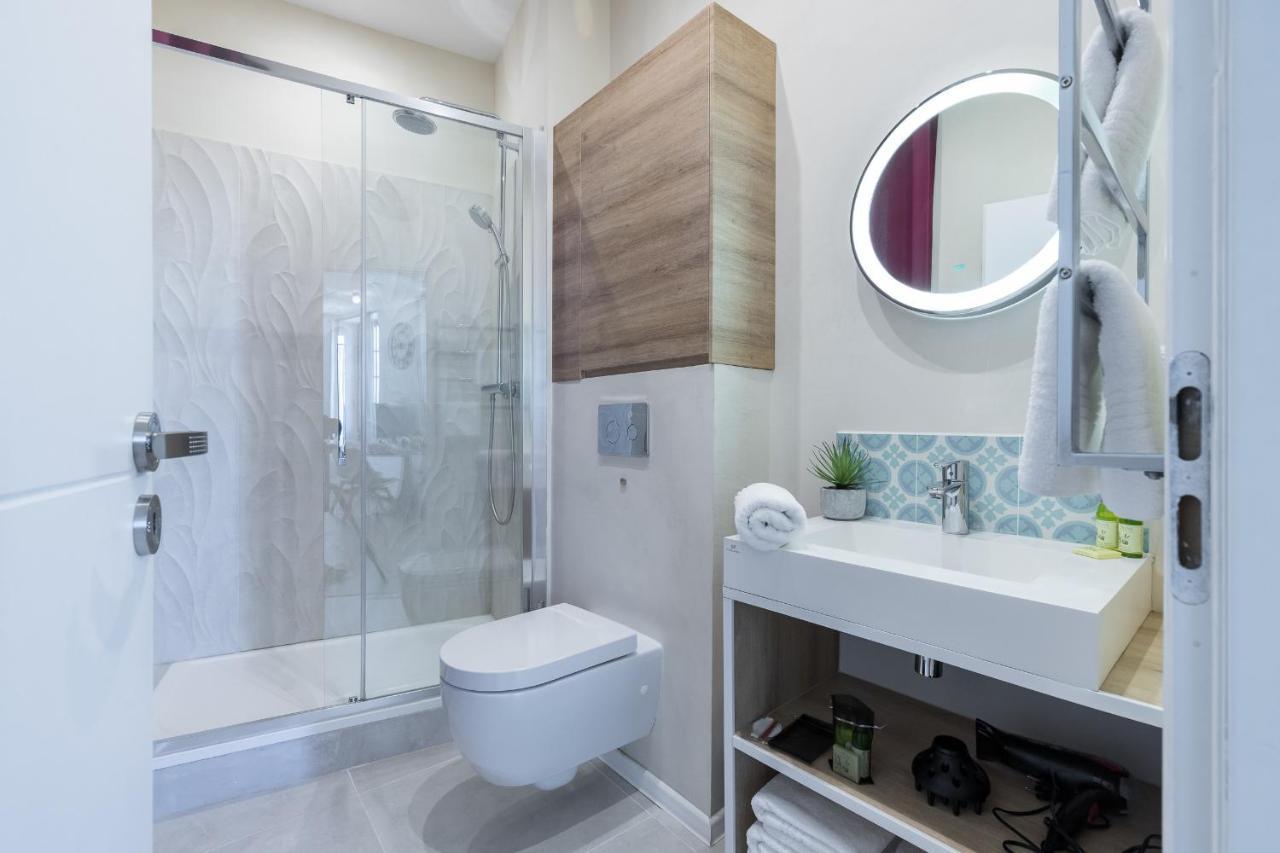 דירות ניס Gorgeous 1 Bdr With Gardens View In The Old Town מראה חיצוני תמונה